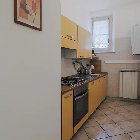 In Centro Storico La Loggia شقة